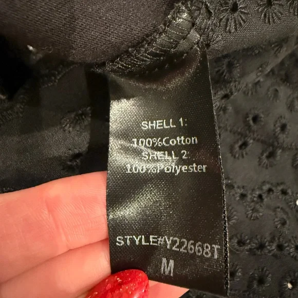 Pomander Place Black Eyelet Sleeve Top - Picture 4 of 5